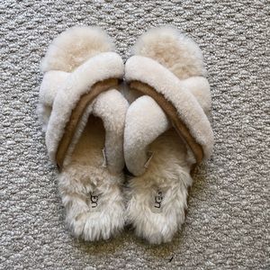 Cute UGG slides